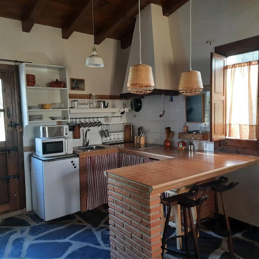 Torrejón el Rubio Palacio Viejo De Las Corchuelas מראה חיצוני תמונה