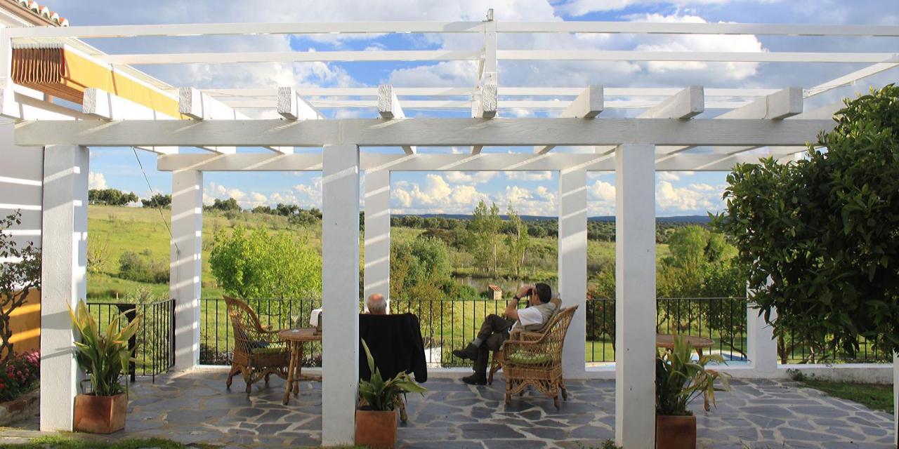 Torrejón el Rubio Palacio Viejo De Las Corchuelas מראה חיצוני תמונה